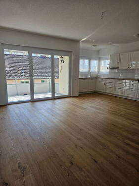Wohnzimmer / Küche - 