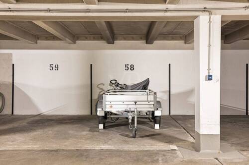 Tiefgaragenstellplatz - 