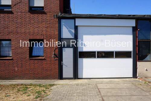 Das vordere Rolltor - 