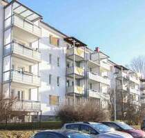 Bezugsfrei & frisch renoviert: Ruhige 2-Zi.-Wohnung mit Balkon, Außen und Gartenausblick - Chemnitz Siegmar