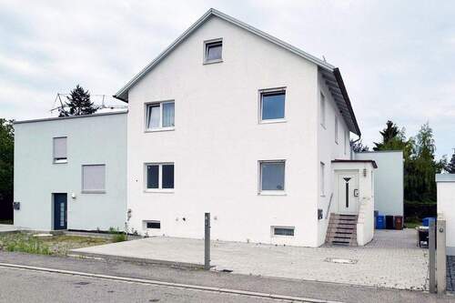 Straßenansicht - 1 Zimmer Mehrfamilienhaus, Wohnhaus in Straubing
