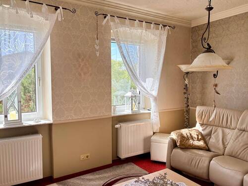 WOHNZIMMER - 7 Zimmer Einfamilienhaus in Weinböhla