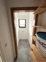 Abstellraum mit Fenster - 