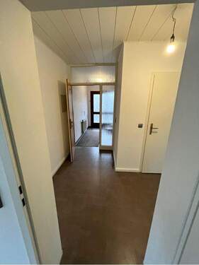 Wohnungseingang - Etagenwohnung mit 100,00 m² in Bad Marienberg zur Miete