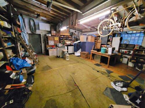 Garage Innenansicht - 