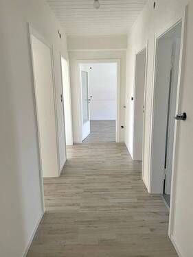 Flur OG - 3 Zimmer Etagenwohnung zur Miete in Herrieden