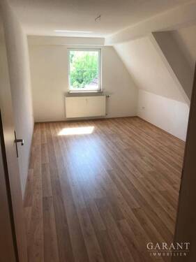 Schlafzimmer - 2 Zimmer Etagenwohnung zum Kaufen in Pfedelbach