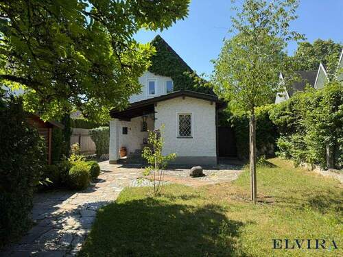 Blick auf Haupthaus - 