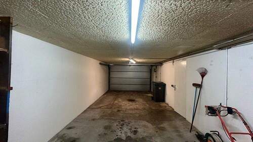 Garage - 