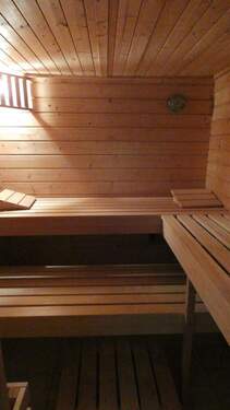 Sauna im Nebengebäude - 