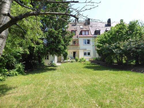 ag P1120069.JPG - ***Mitten im NIBELUNGENVIERTEL...Kaufpreis unter Bodenpreis***