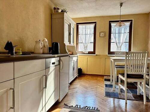 komplett ausgestattet - Reihenmittelhaus mit 109,00 m&sup2; in Schmalkalden zum Kaufen