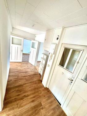 Diele - 2 Zimmer Etagenwohnung in Aue