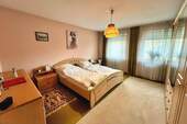 Schlafzimmer - EG - 