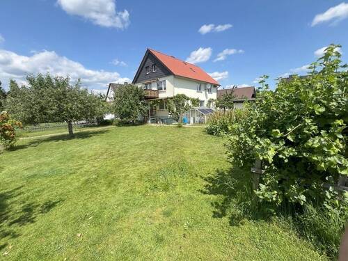 Blick vom Garten - Mehrfamilienhaus, Wohnhaus mit 160,00 m² in Coppenbrügge zum Kaufen