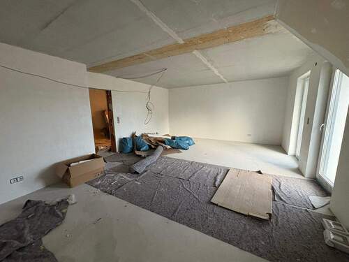 Wohn-/Esszimmer - Etagenwohnung mit 101,00 m² in Schwaigern zum Kaufen