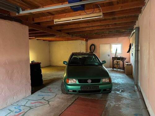 13 Geräumige Garage.jpg - 
