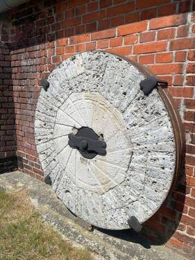 f7cc2b8e-2c25-42d7-9376-22f628637afd.jpg - 