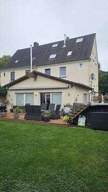 Bild 1 - Ertragreiches 2 Familienhaus finanziert sich selbst.