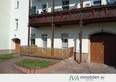 Blick zur Terrasse - Großzügige 2-Raum-Wohnung mit Terrasse im Stadtzentrum Riesa´s