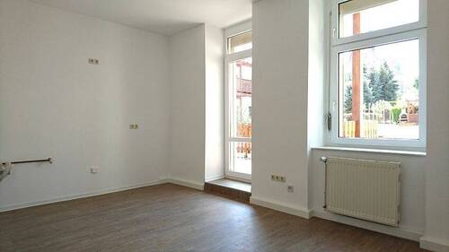 Blick in die Küche - Etagenwohnung mit 87,00 m&sup2; in Riesa zur Miete