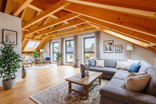 RosenHomes Visualisierung Sichtdachstuhl - 6 Zimmer Doppelhaushälfte in Zeitlarn