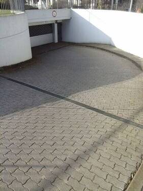 TG-Einfahrt mit Handsender - 