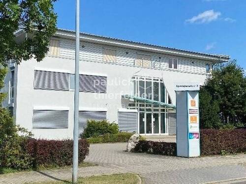 11 - Exklusives und modernes Bürohaus mit Penthauswohnungen in Zwenkau
