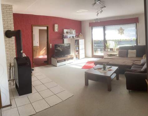 Wohnzimmer.jpg - 3 Zimmer Etagenwohnung zum Kaufen in Remchingen