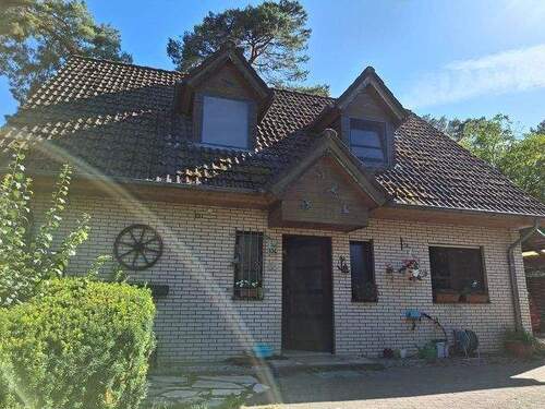 Vorderansicht - 5 Zimmer Einfamilienhaus zum Kaufen in Berlin