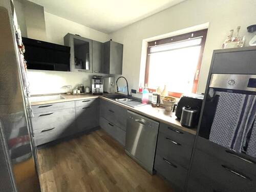Bild 3 - 4 Zimmer Etagenwohnung in Breidenbach