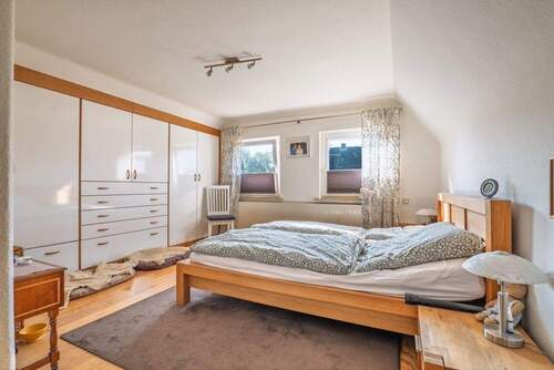Schlafzimmer DG - 
