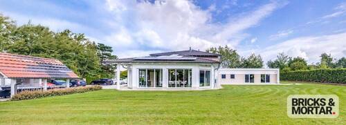 Ausstellung außen - 1 Zimmer Mehrfamilienhaus, Wohnhaus in Steinberg