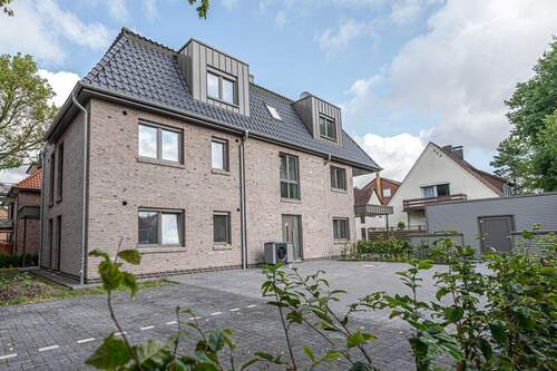 Außenansicht - Erstbezug im Neubau! Moderne 2-Zimmer-Wohnung in Uni-Stadtnähe sucht zum 01.03.2026 neue Mieter