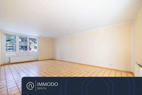 Wohnzimmer - ?? Gelegenheit am Roseneck - Charmante 2-Zi-Whg mit Süd-Balkon, EBK, Gäste-WC & Kammer