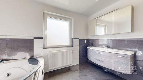 OG - Badezimmer - 
