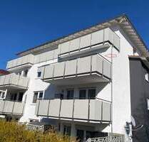 Zwei Zimmer Wohnung im 2. Obergeschoß mit Balkon und Tiefgaragen Stellplatz - Rottweil