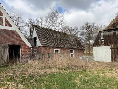Nebengebäude im Außenbereich - 