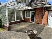 Terrasse, teilüberdacht - 