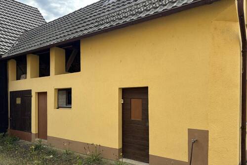 Nebengebäude - Einfamilienhaus mit 160,00 m&sup2; in Schonungen zum Kaufen