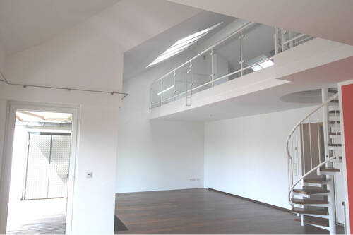 Titelbild - PENTHAUSMAISONETTE IN GRÜNOASE EXKLUSIV GALERIEMAISONETTE DACHTERRASSE 2 BÄDER 2 GARAGENPLÄTZE