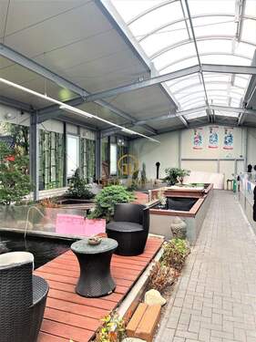 Halle Innenansicht - 