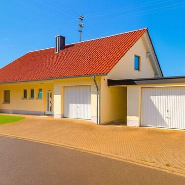 Ansicht - Renovierte Wohnung mit viel Platz