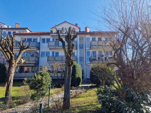 Hausansicht - Vermietete 2-Zi.-Wohnperle in exponierter Lage. Mit 360-Grad-Rundgang!