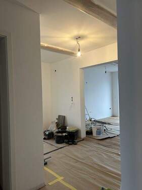 Blick in die Diele - Etagenwohnung mit 80,00 m&sup2; in Westerdeichstrich / Stinteck zum Kaufen