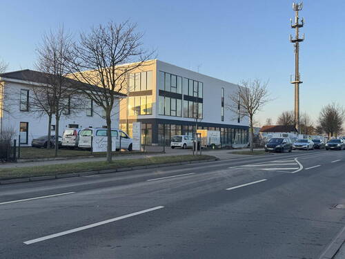 Bild 2 - Gewerbeobjekt (Büro, Produktion, Verkauf) zur Miete in Rostock