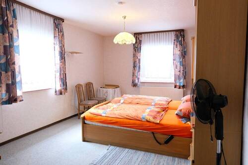 Schlafzimmer Anbau FW - 