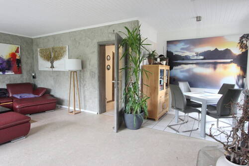 Wohn- und Esszimmer - 