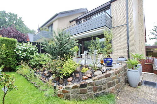 Außenansicht Rückseite - 4 Zimmer Doppelhaushälfte in Hamburg