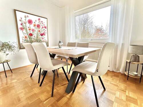 Essbereich mit Blick - 